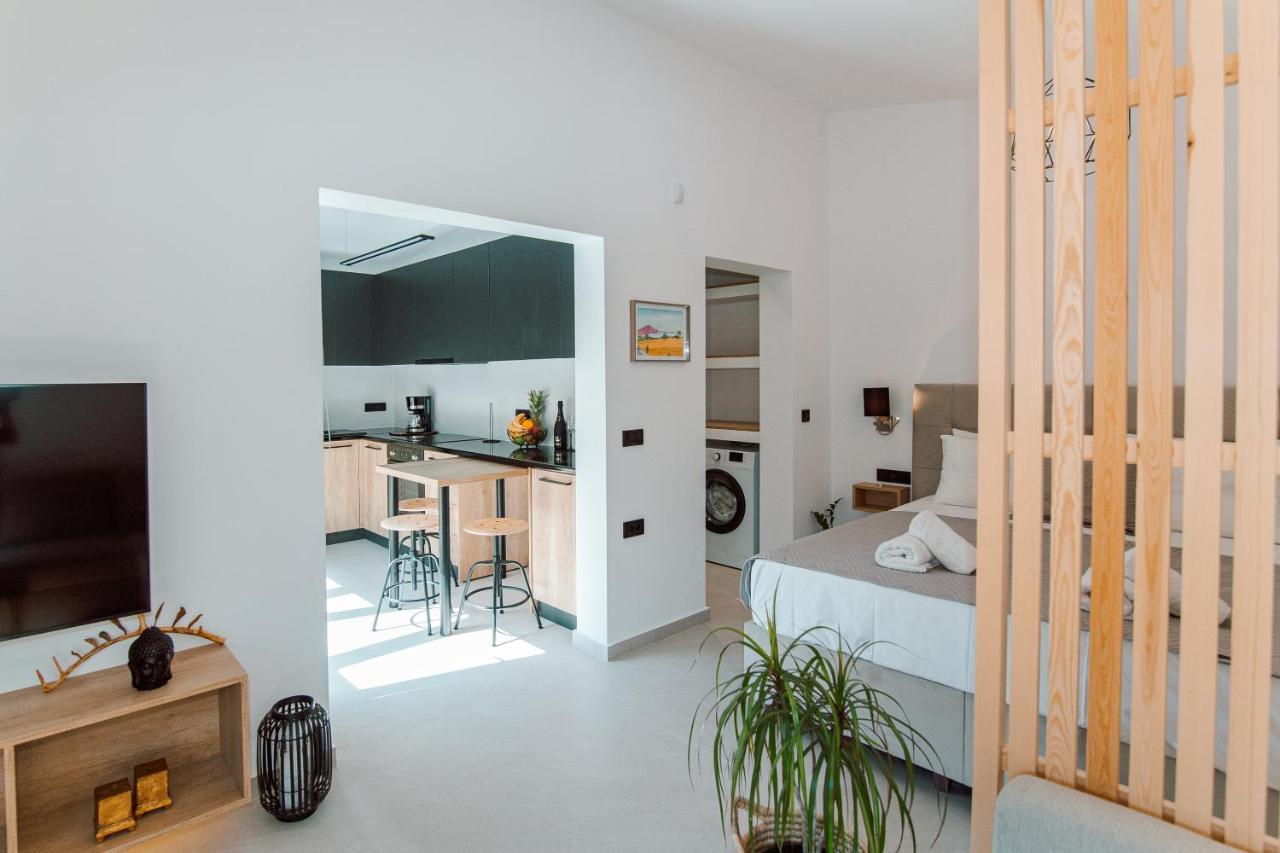 Andromahi Apartments & Suite Laganas Exteriör bild
